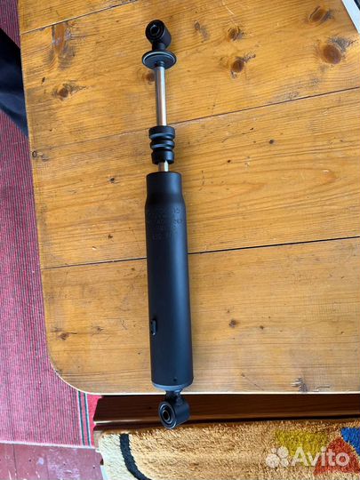 Амортизатор brp