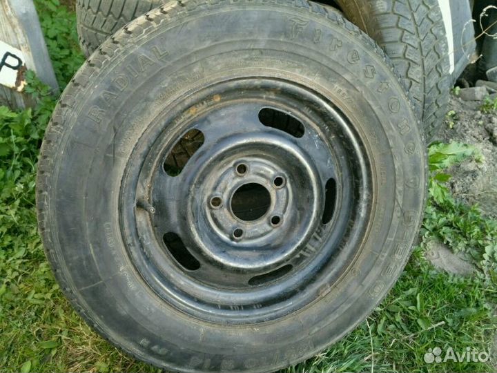 Firestone F560 185/70 R14