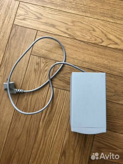 Стабилизатор напряжения Defender