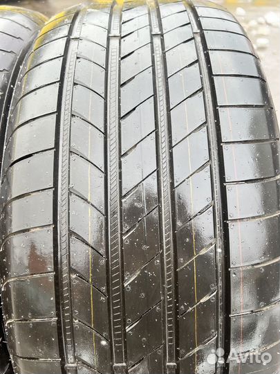 Goodyear Eagle F1 Asymmetric 3 SUV 265/45 R21 104V