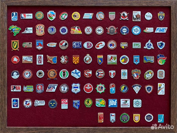 Коллекция хоккейных значков национальных федераций