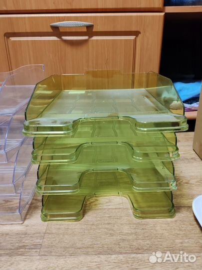 Лоток для бумаг горизонтальный