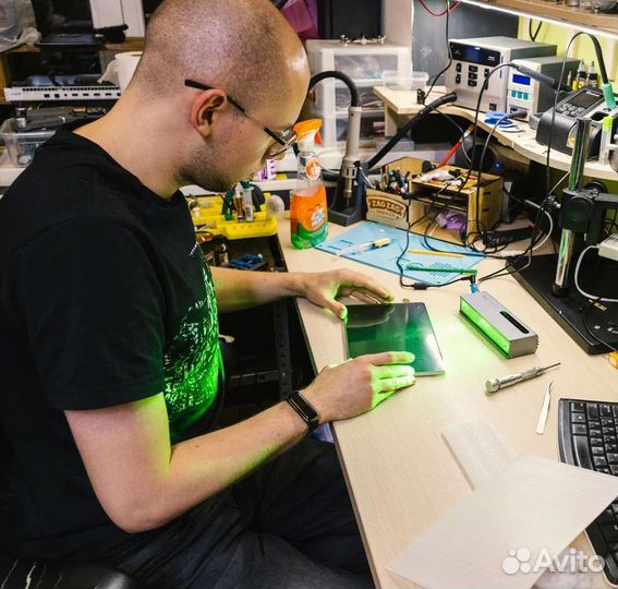 Ремонт техники Apple. Телефоны, наушники и др