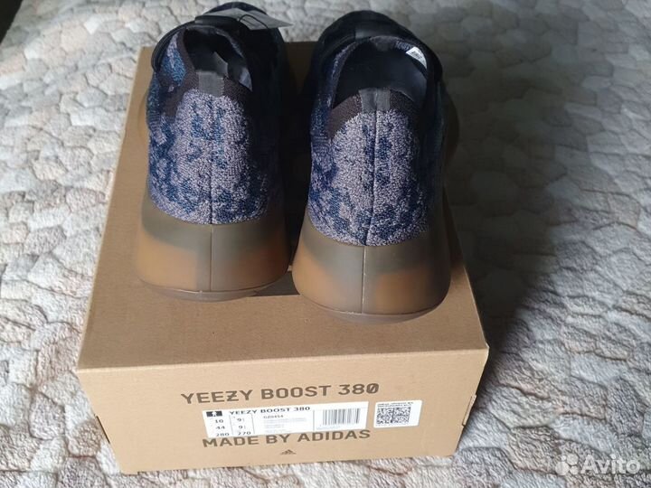 Кроссовки adidas Yeezy Boost 380 оригинал