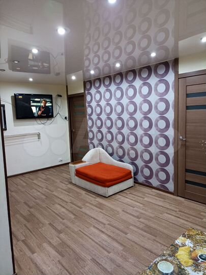 3-к. квартира, 56 м², 3/5 эт.