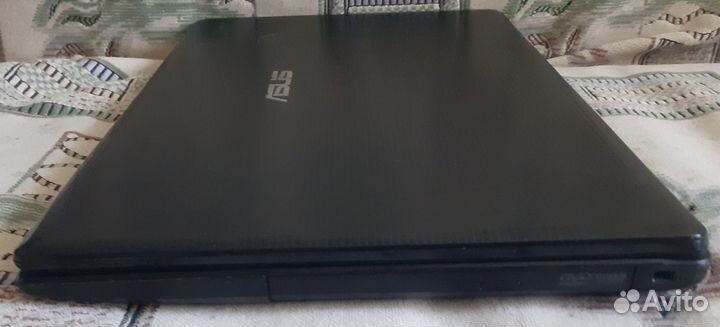 Ноутбук asus X55A