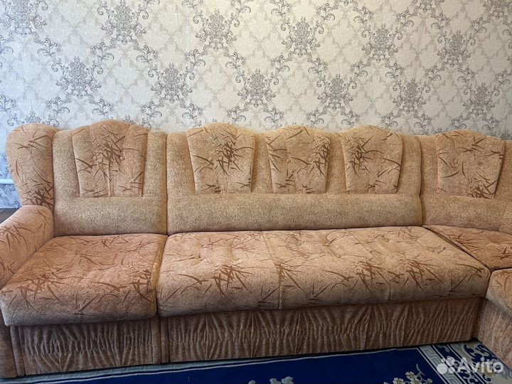 Угловой диван бу