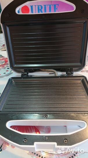 Тостер для приготовления сэндвичей