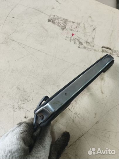 Ручка двери правая задняя vоlvo 760 вольво 760