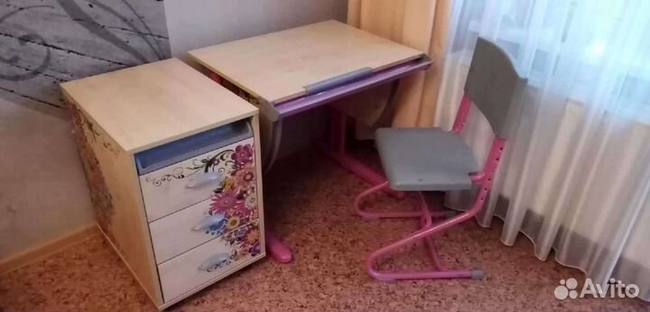 Детская парта для девочки «Дэми», стульчик, тумба
