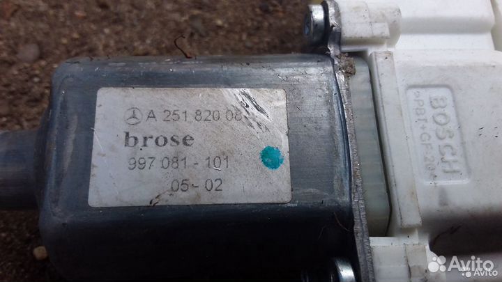 Мотор стеклоподъемника Mercedes ML W164 GL X164