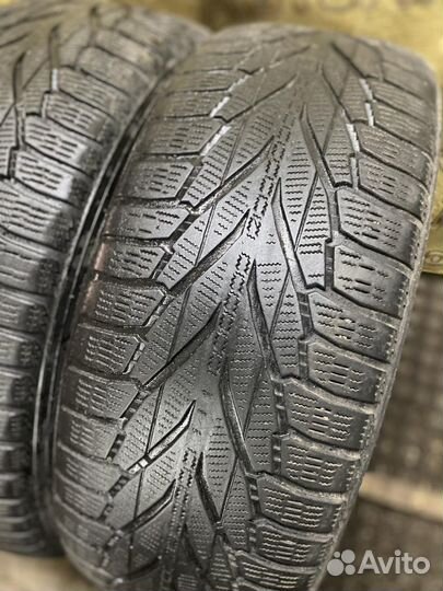 Nokian Tyres Hakkapeliitta R2 SUV 235/60 R18