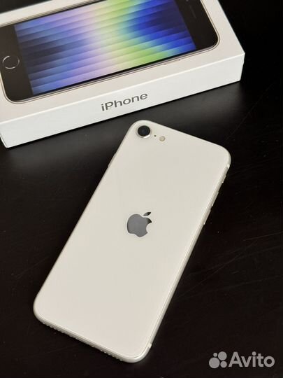 iPhone SE, 64 ГБ