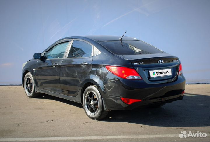 Hyundai Solaris 1.6 МТ, 2015, 117 592 км
