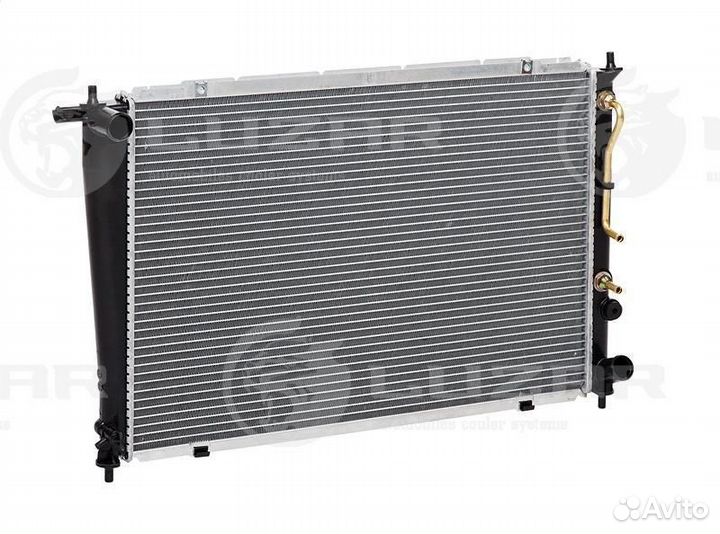 Радиатор охлаждения Hyundai H-1, Starex 96- A/T