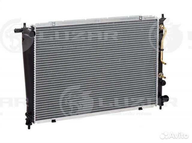 Радиатор охлаждения Hyundai H-1, Starex 96- A/T