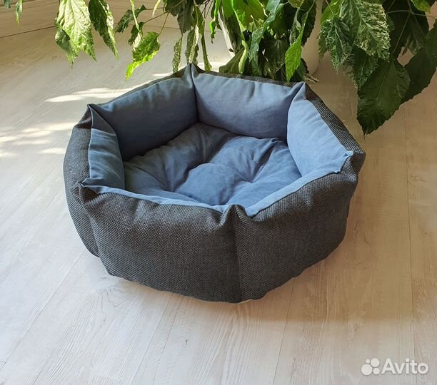 Лежанки новые подходят для питомцев до 10кг