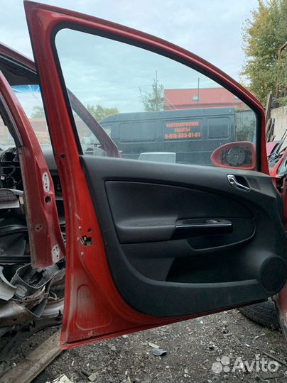 Двери opel корса 2008 года