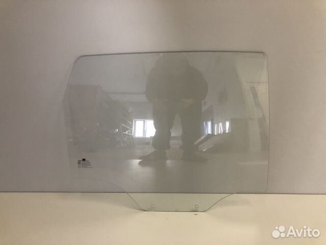 Стекло двери задней правой Chevrolet Aveo T200 200
