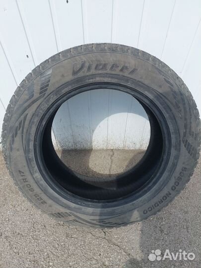Viatti Bosco Nordico V-523 225/60 R17 99T