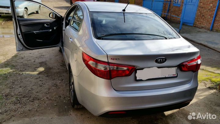 Светоотражатель Kia Rio