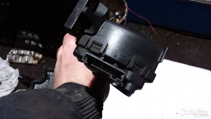 Педаль газа VW Passat B5 Audi A4 A6