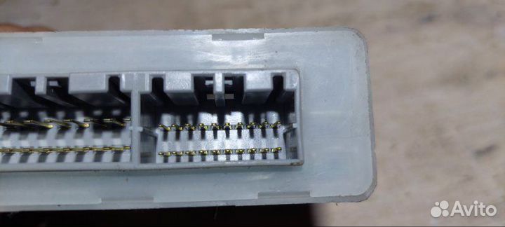 Блок управления двигателем Nissan Maxima A33