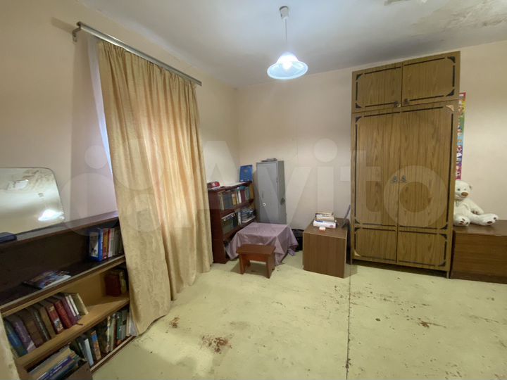 Дом 20 м² на участке 1 сот.