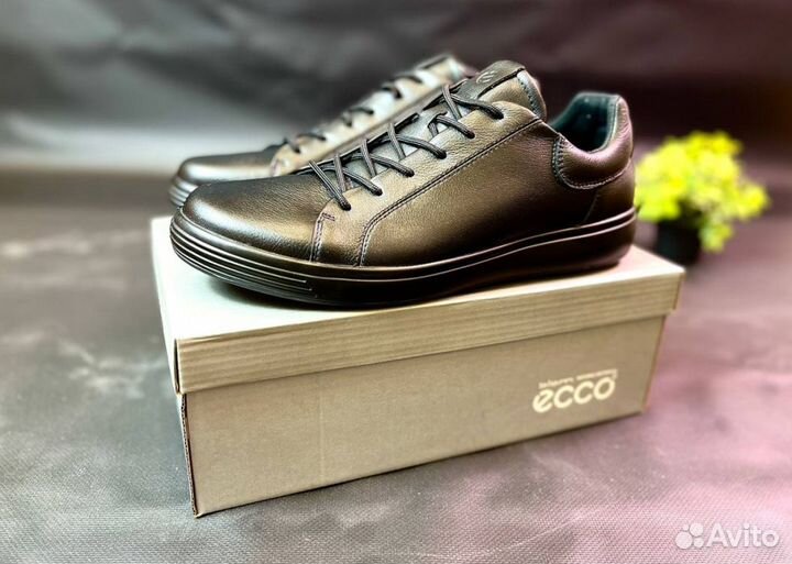 Кроссовки Ecco удобные