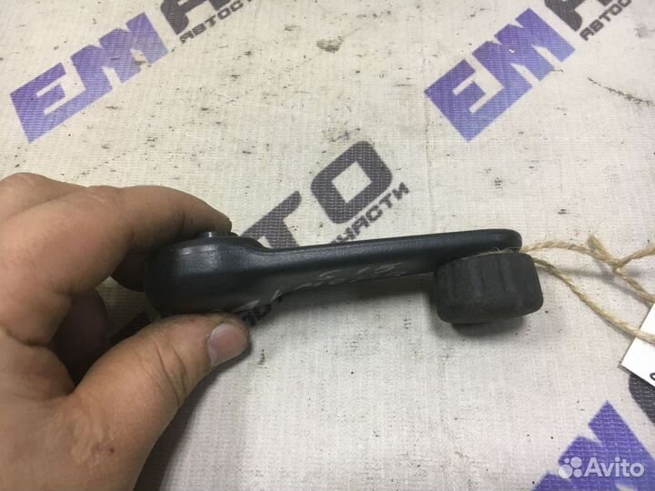 Ручка стеклоподъемника Ниссан Альмера G15