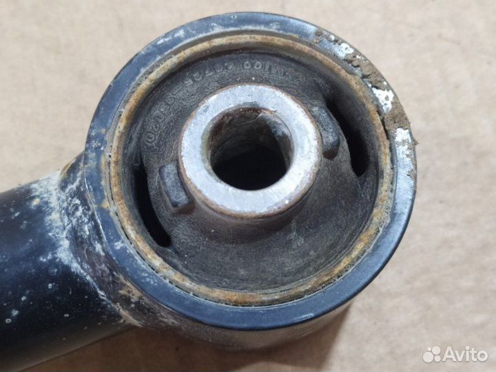 Рычаг подвески задний левый Toyota Land Cruiser