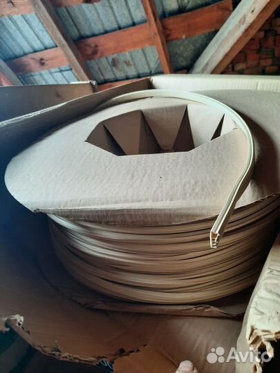 Оконный уплотнитель