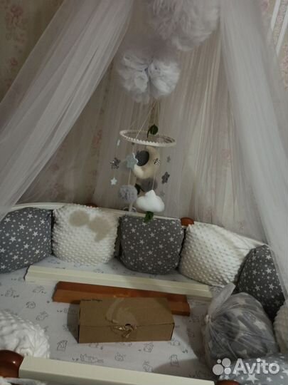 Детская кроватка
