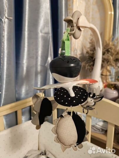 Мобиль tinny love день и ночь