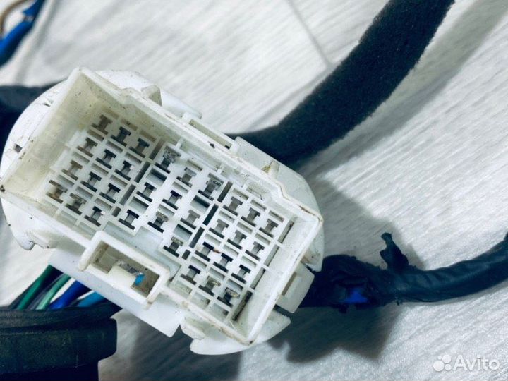 Проводка двери передняя правая Chevrolet Lacetti