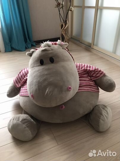 Игрушка бегемот