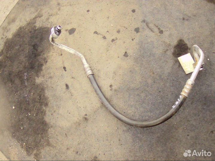 Трубка кондиционера Chrysler Voyager 4 BN