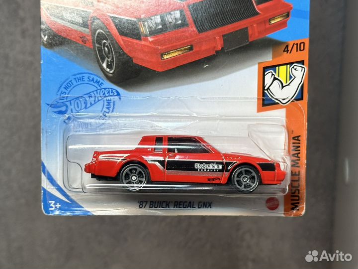 Hot wheels 87 buick regal gnx (2021г)
