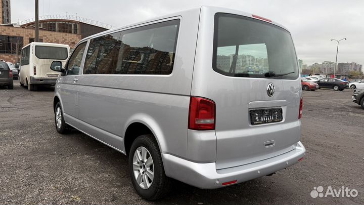 Volkswagen Caravelle 2.0 AMT, 2011, 174 932 км