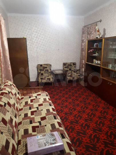 2-к. квартира, 43 м², 1/2 эт.