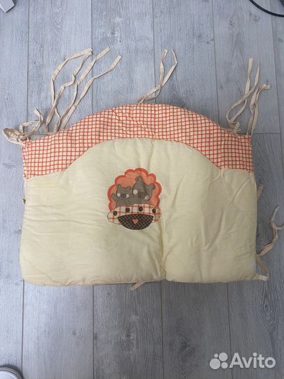 Комплект бортиков в кроватку