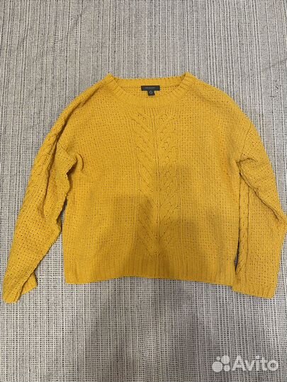 Свитера женские