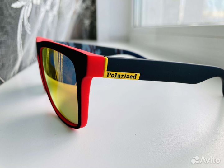 Поляризационные зеркальные красные очки