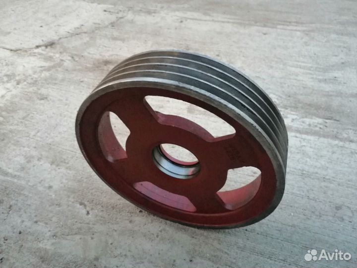 Шкив к роторной косилке