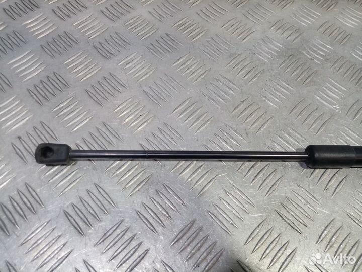 Б/У Амортизатор двери багажника Opel Insign#003