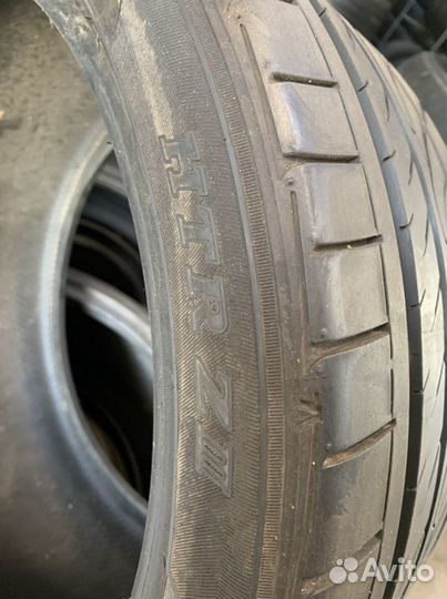 Sumitomo HTR Z III 285/30 R18