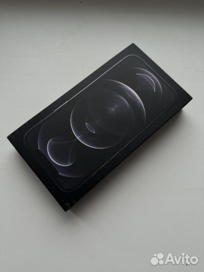 Коробка от iPhone 12 pro max