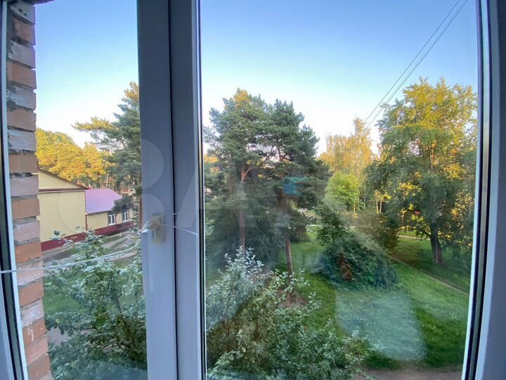 Комната 13,8 м² в > 9-к., 3/5 эт.