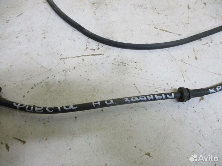 Форсунка омывателя крышки багажника Форд Фиеста