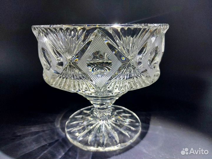 Хрустальная конфетница на ножке ваза СССР